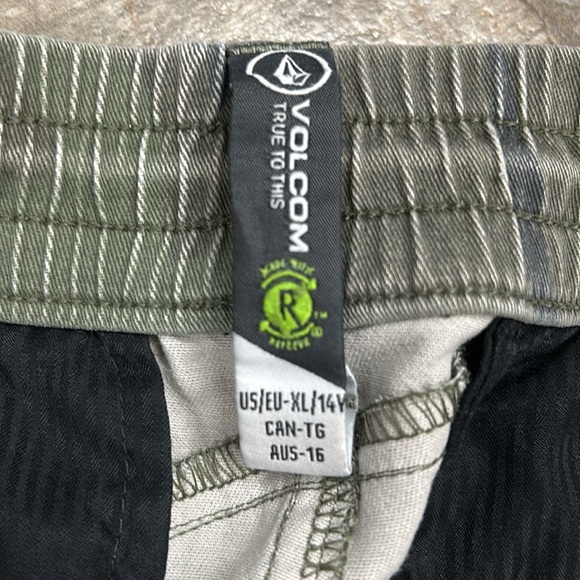 Volcom Joggers Camouflage YOUTH XL, 14 - Picture 7 of 10